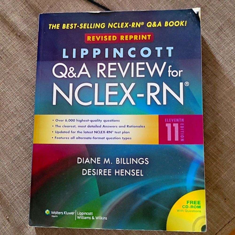 NCLEX RN REVIEW BOOK